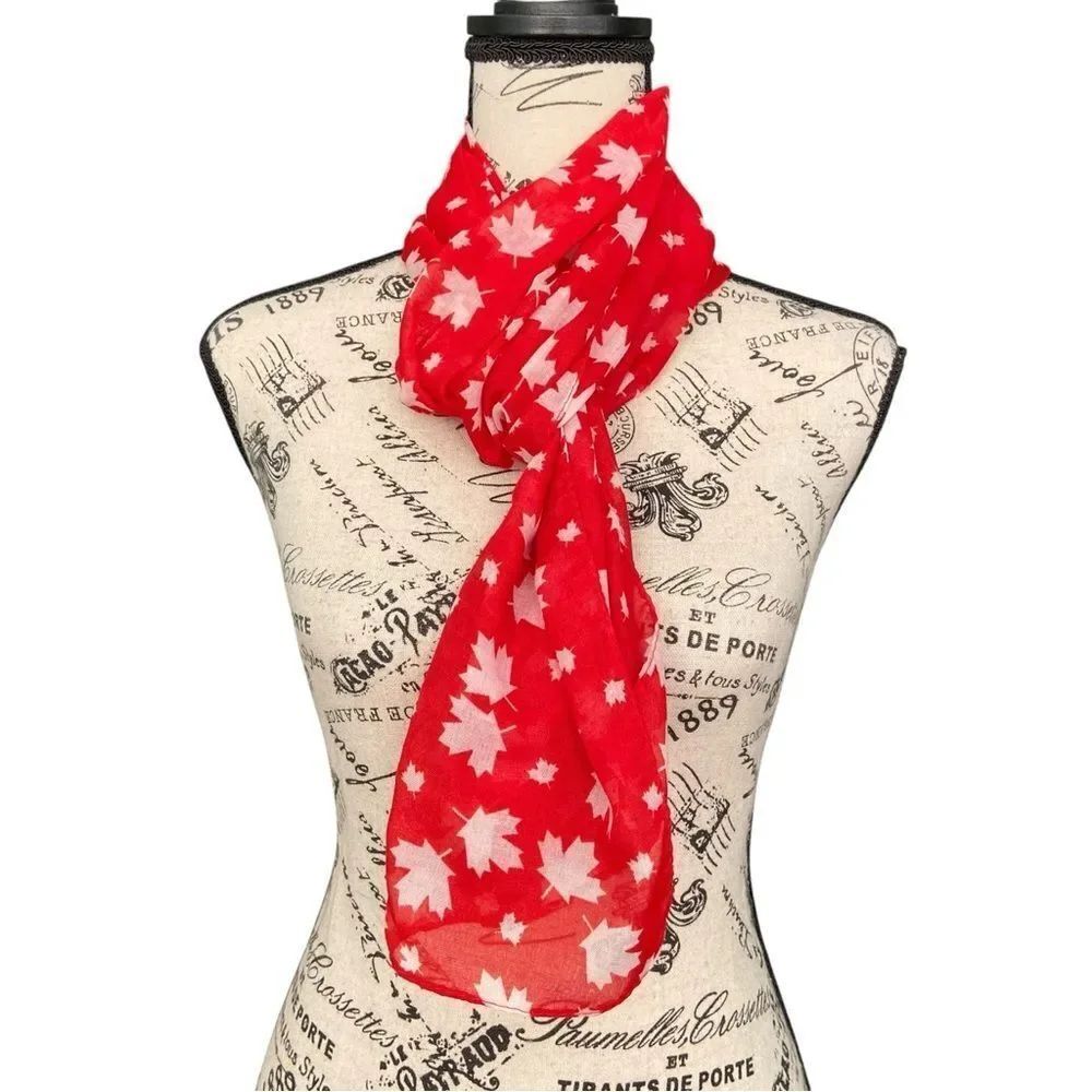 Canadian Maple Leaf Pattern Scarf in One Size